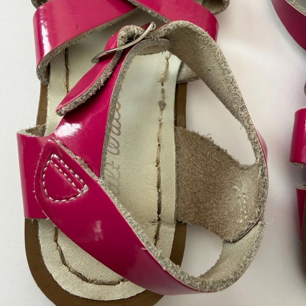 Toddler hot pink salt water sandals